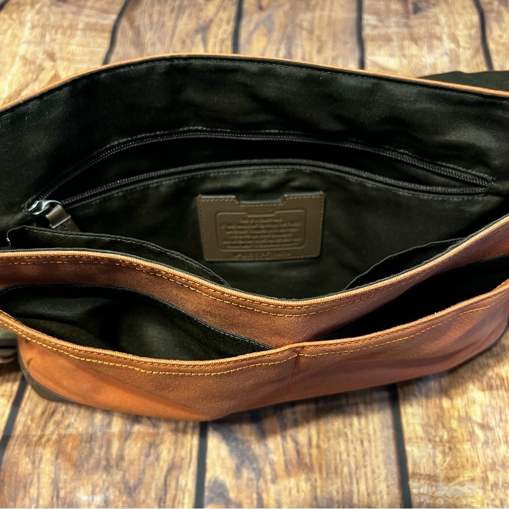 Coach messenger bag - Picture 10 of 16